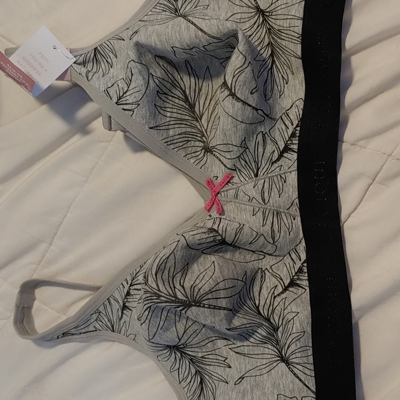 Cacique Other - Cacique Bra size 44C, New with Tags, Gray with Black designs.